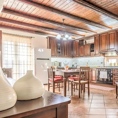 Perla By Interhome Partinico
